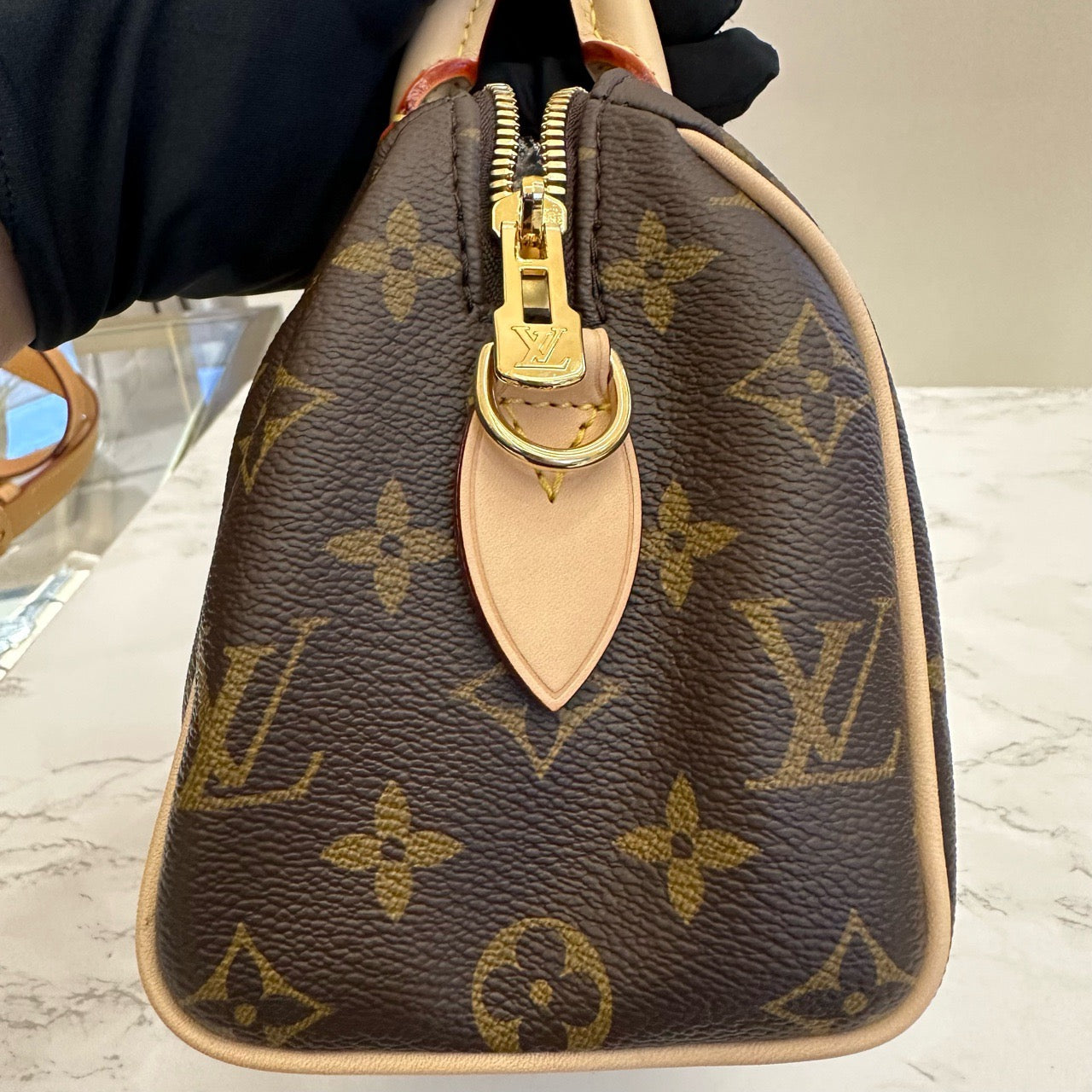 New LV Louis Vuitton SpeedyBandouliere 20