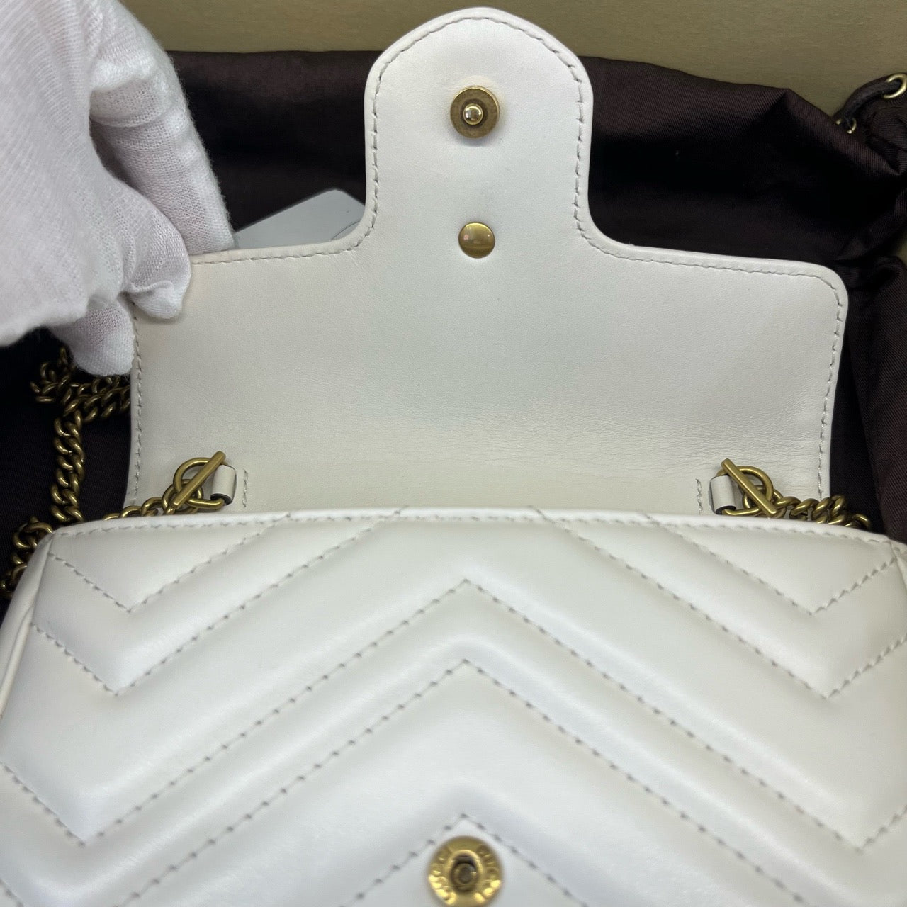 Gucci GG Marmont Mini Marmont White
Chain bag Single shoulder