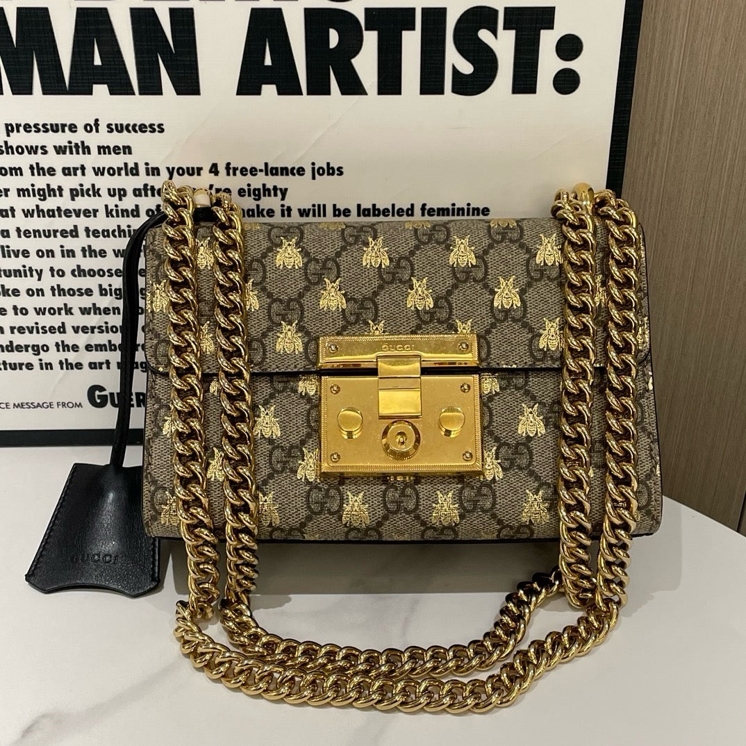 Gucci Gold Foil Small Padlock Bee Moonlight Box Chain Bag
20*13*7