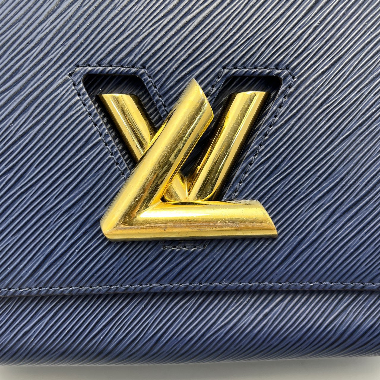 LV Louis Vuitton twist medium blue gold water ripple 2018 years