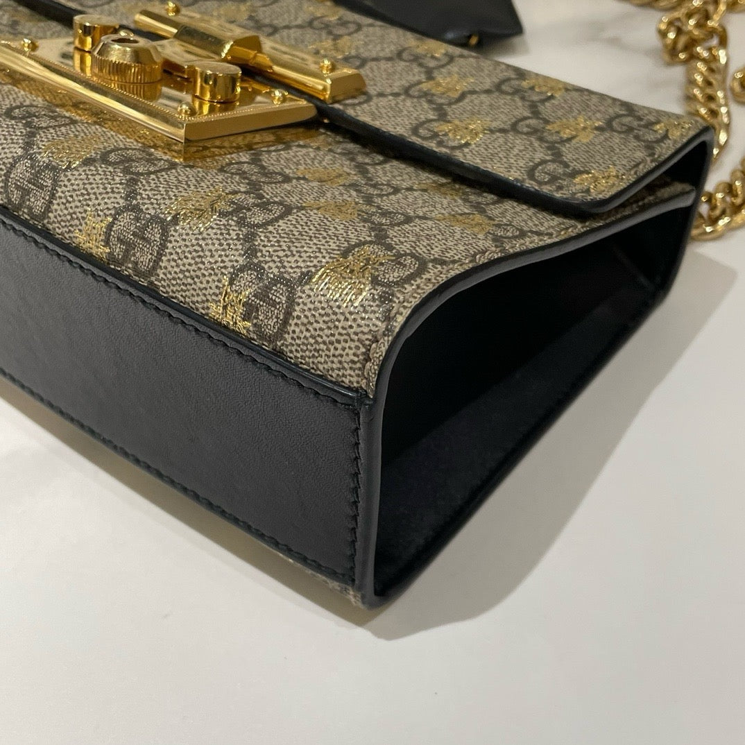 Gucci Gold Foil Small Padlock Bee Moonlight Box Chain Bag
20*13*7