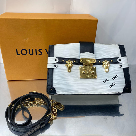 Louis Vuitton white corrugated soft box cross-body bag 2018