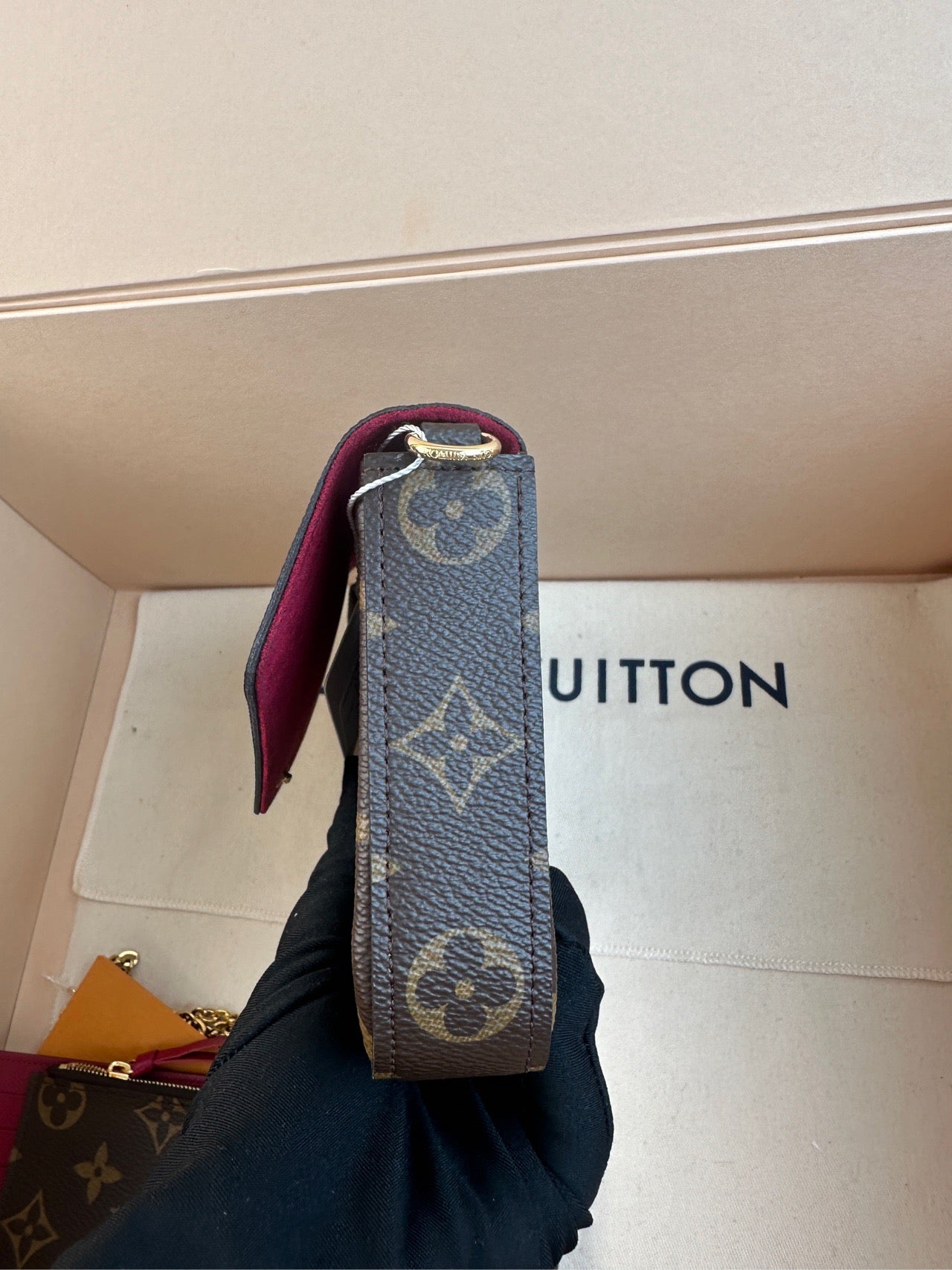 LV three-in-one, new velvet interior, brand-new 24th month ticket, ~