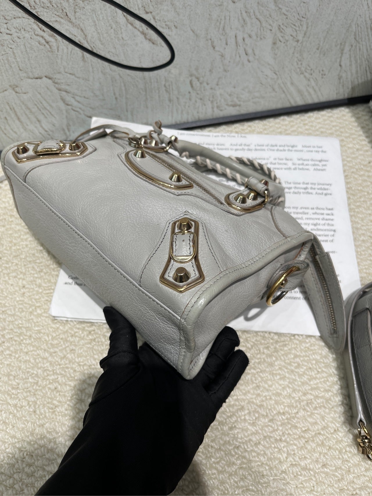 Balenciaga / Balenciaga high-end gray gold buckle goat leather modern mini motorcycle bag handbag shoulder