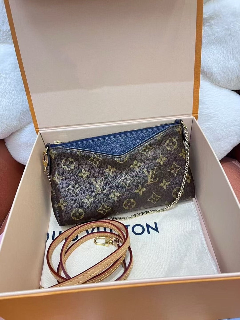 LV Old Flower Legend mini