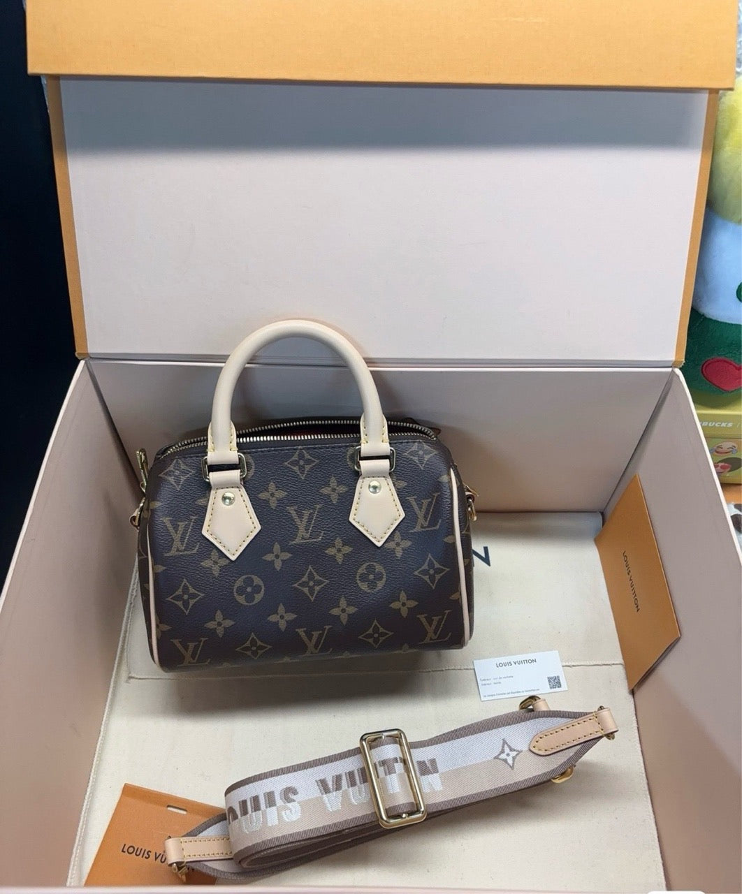 LV speedy20 brown shoulder strap, brand new 2024th month ticket,