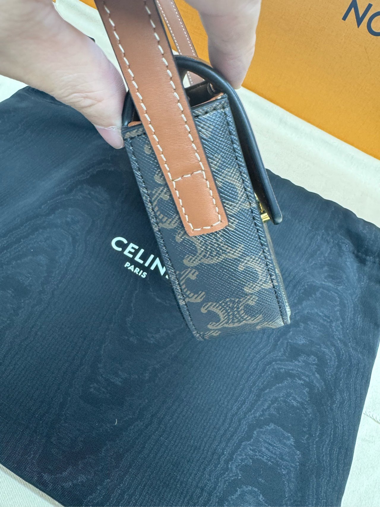 Brand new Celine Celine underarm bag handbag ~