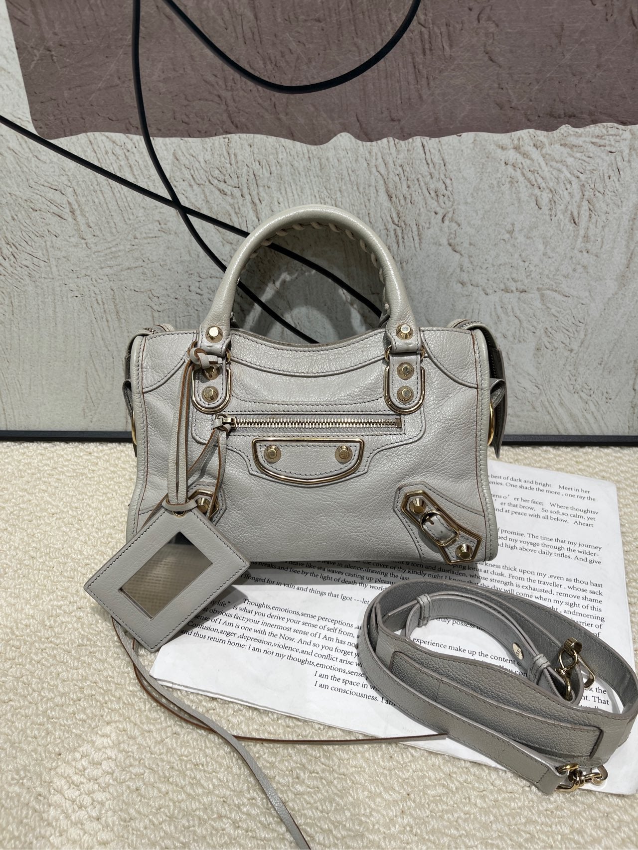 Balenciaga / Balenciaga high-end gray gold buckle goat leather modern mini motorcycle bag handbag shoulder