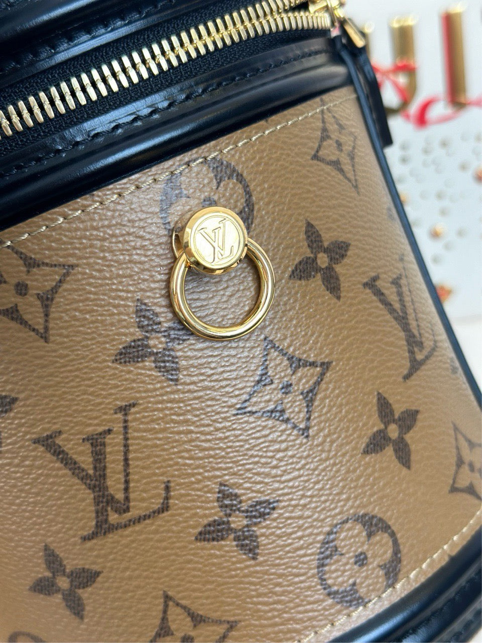 LV Louis Vuitton Chip Edition Fortune Bucket